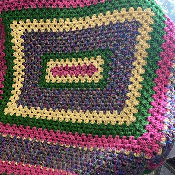 Crocheted Afghan - Picture 4 of 7